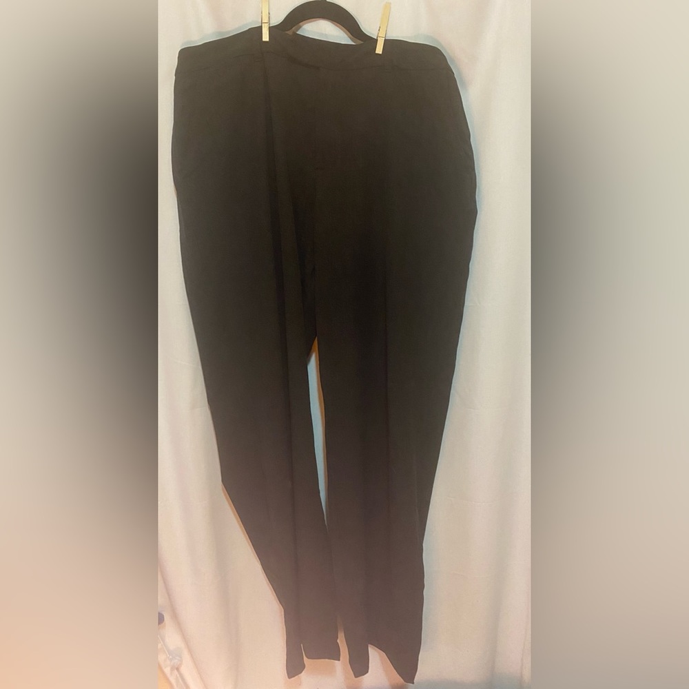 Charcoal grey slacks 🌸
